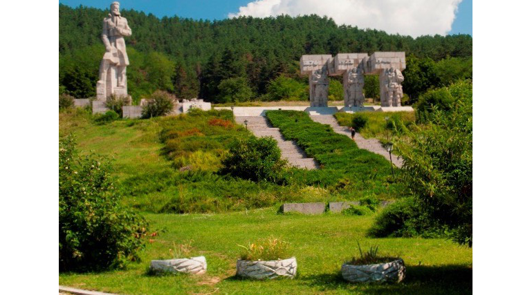 Казанлык и Долина фракийских царей